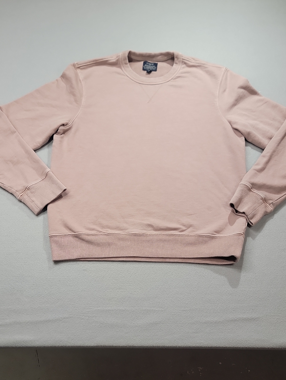 J. Crew Men's Authentic Fleece Crewneck Sweatshirt Medium Mauve Pink V-Stitch